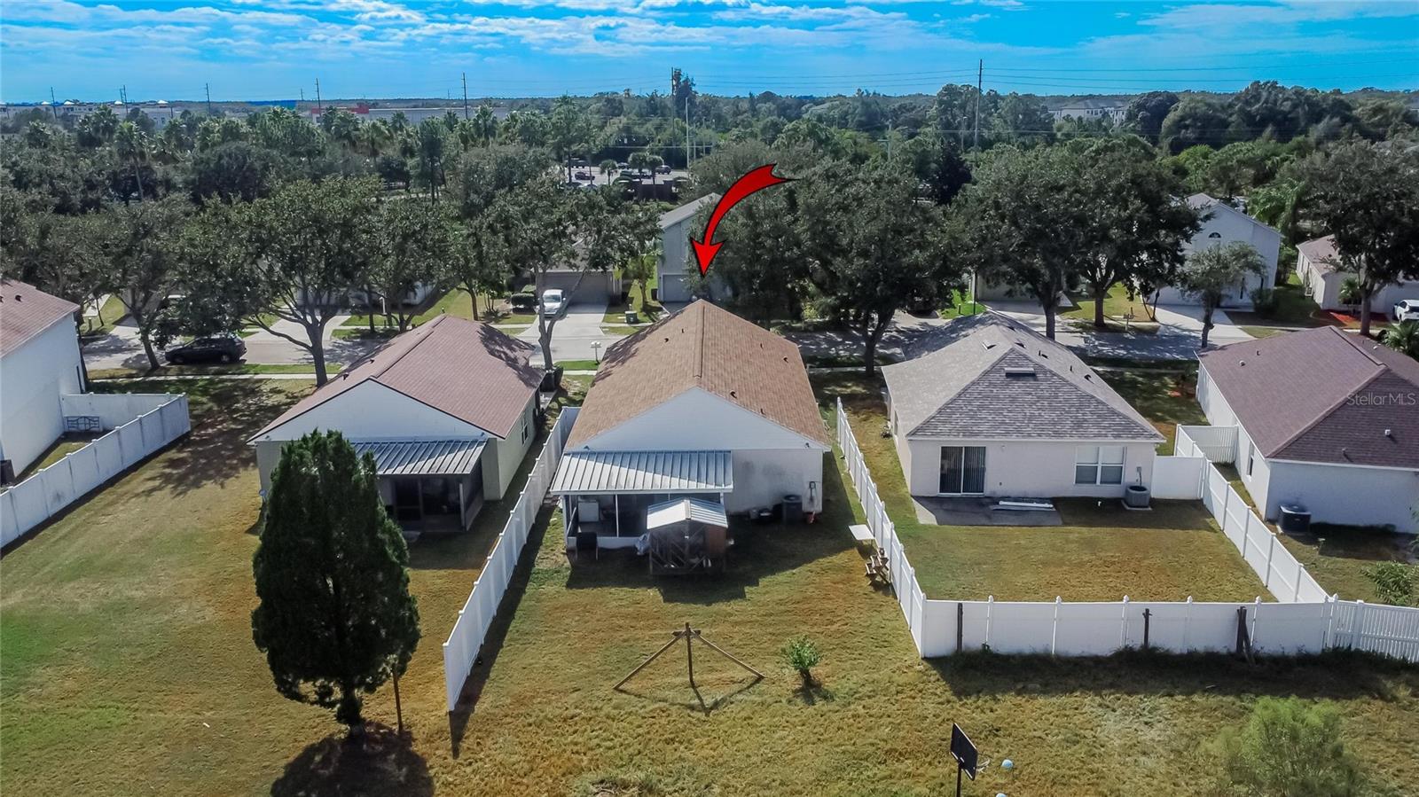 Back overview of house.