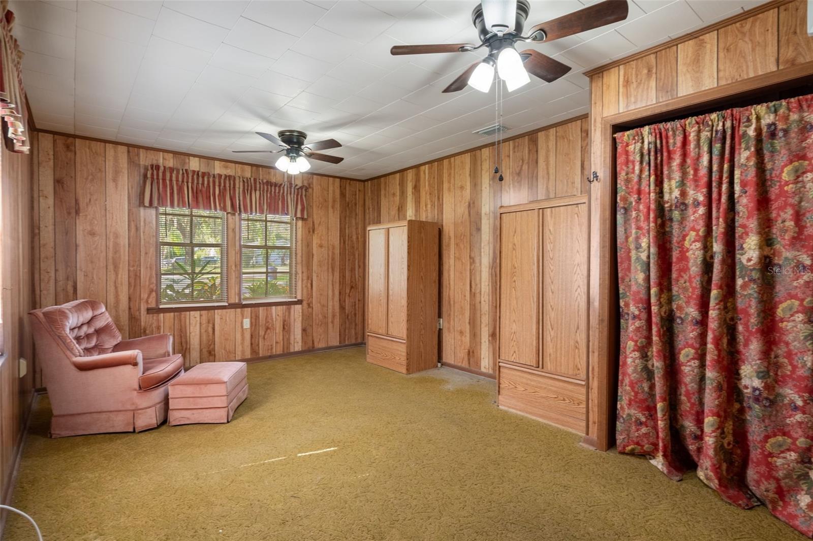 Primary Bedroom pic 2