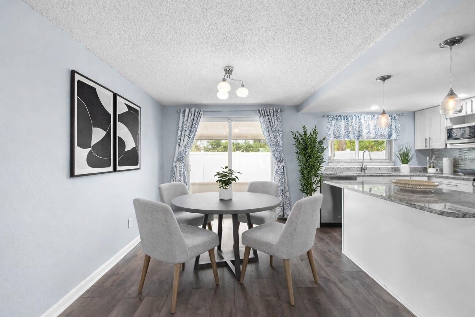 Virtual staged- Breakfast Nook