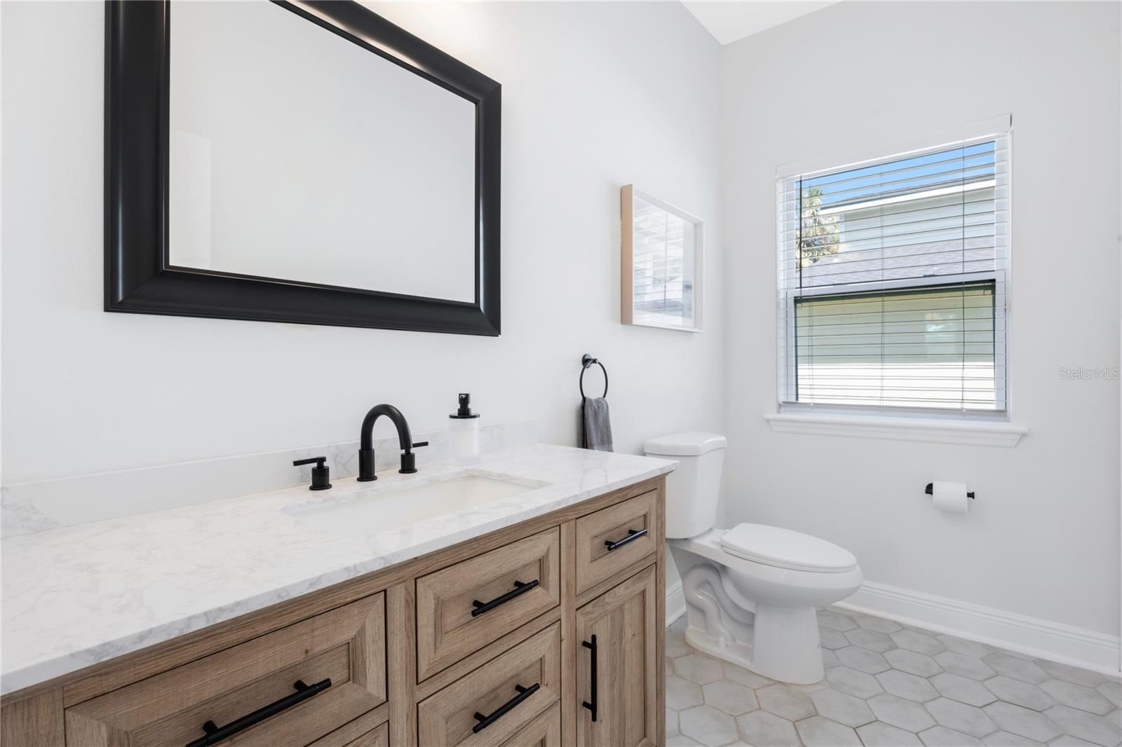 Guest Bath - Main Floor