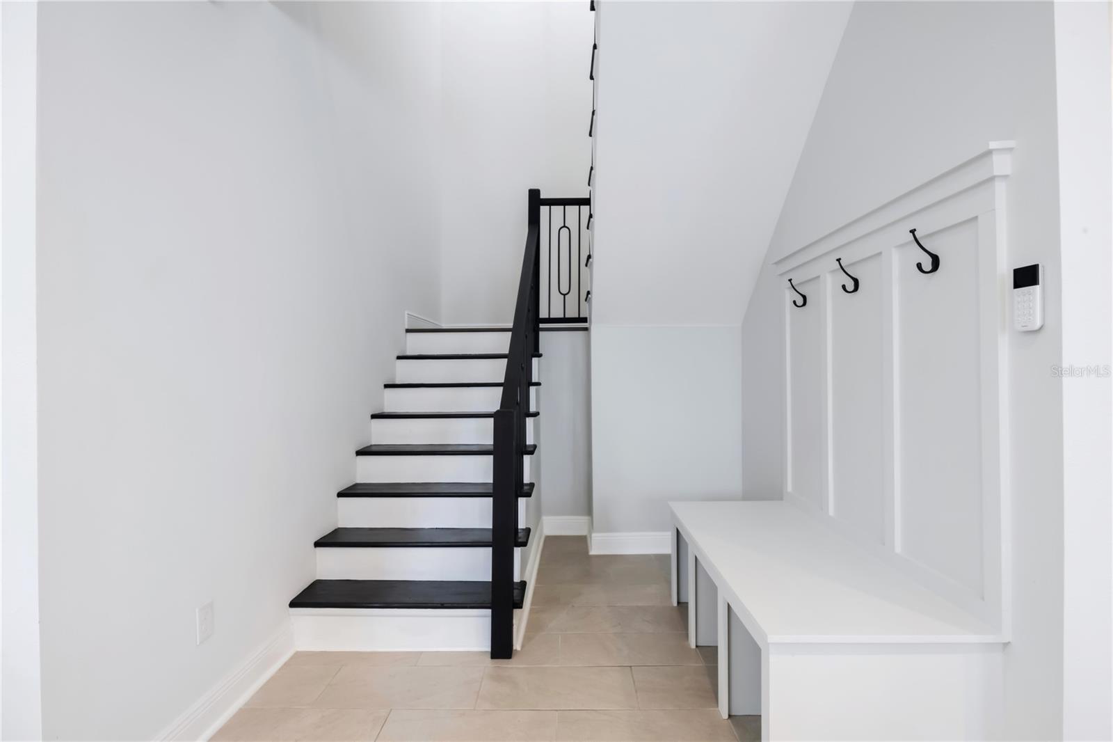 Built-in custom bench