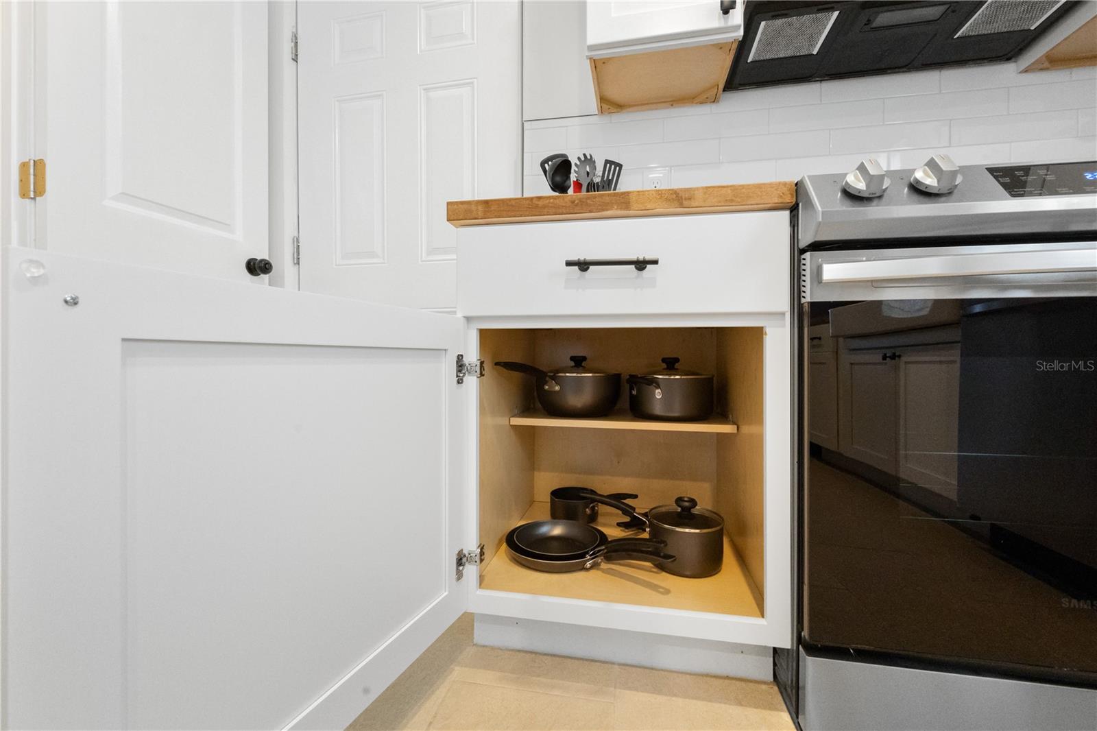 Fully Equipped (Home 2)