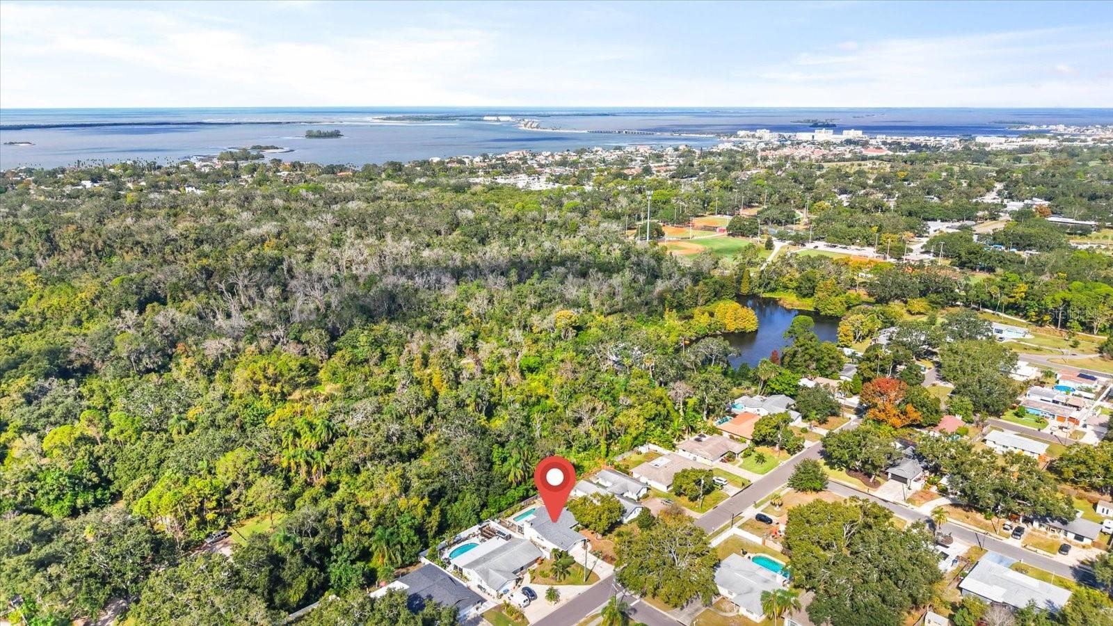 Walking distance to Fine Art Center