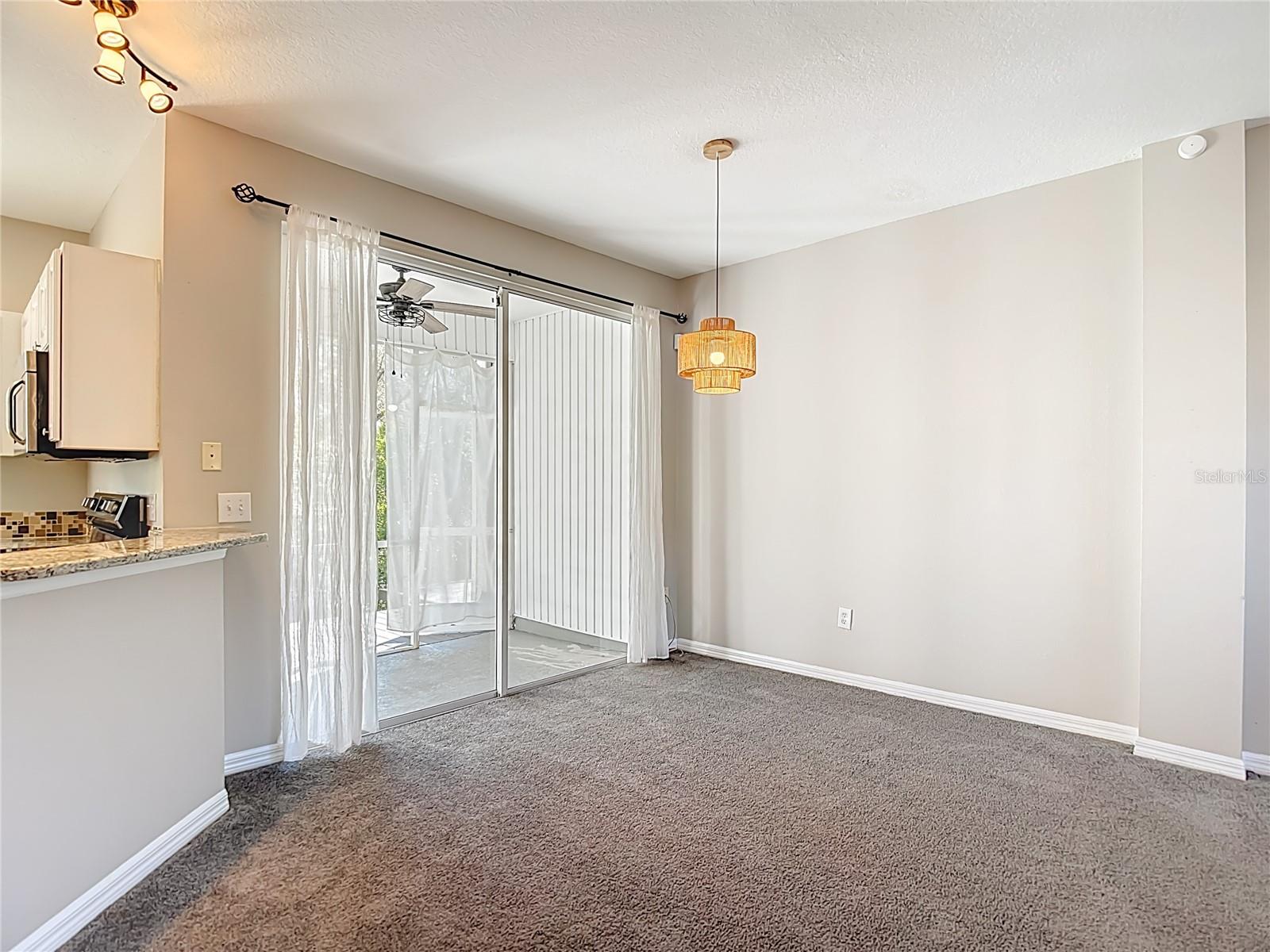 Sliders to Screened In Lanai