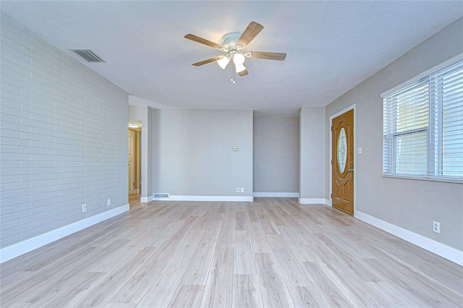 Big Spacious Living Room