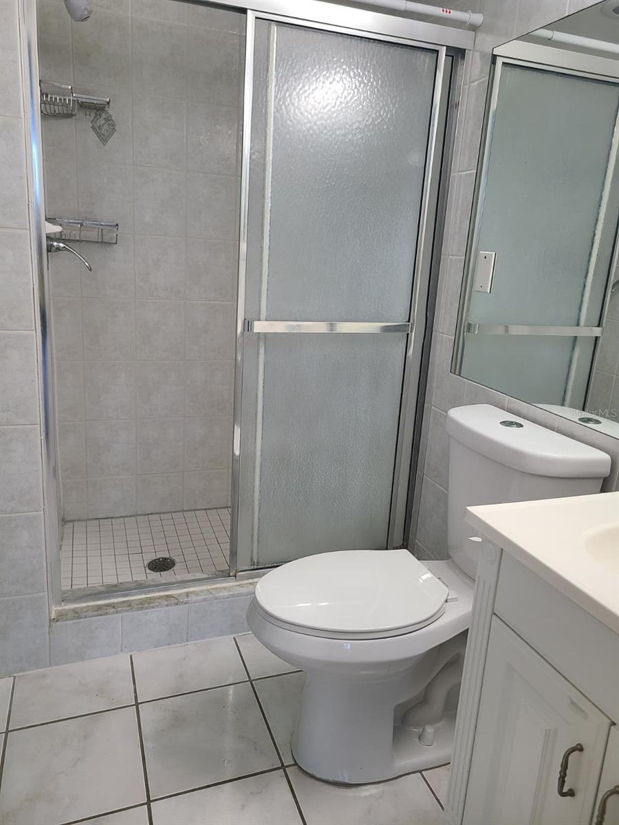 Bright, clean bathroom