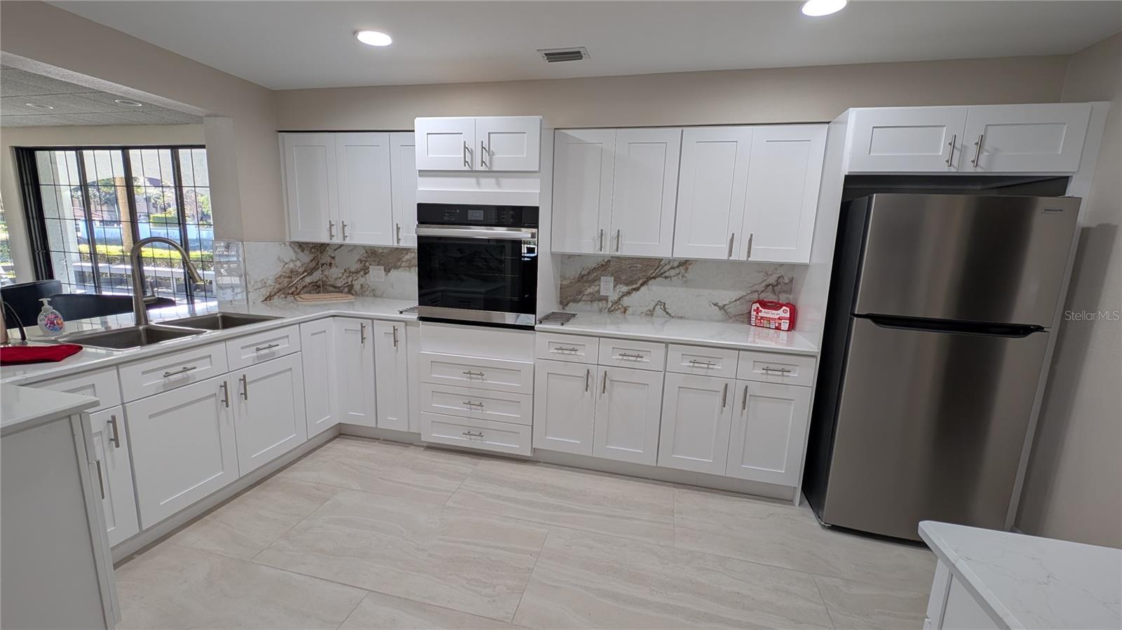 Stunning Clubhouse Kitchen
