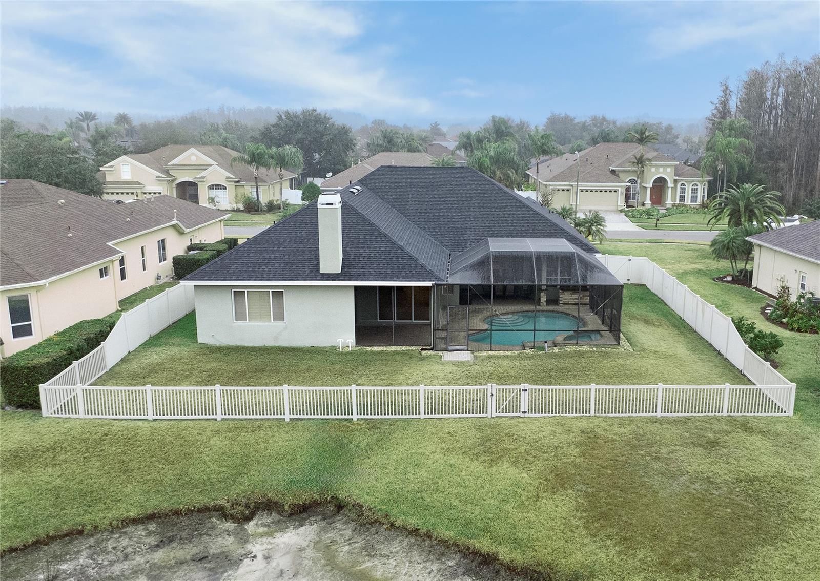 Area view of back yard