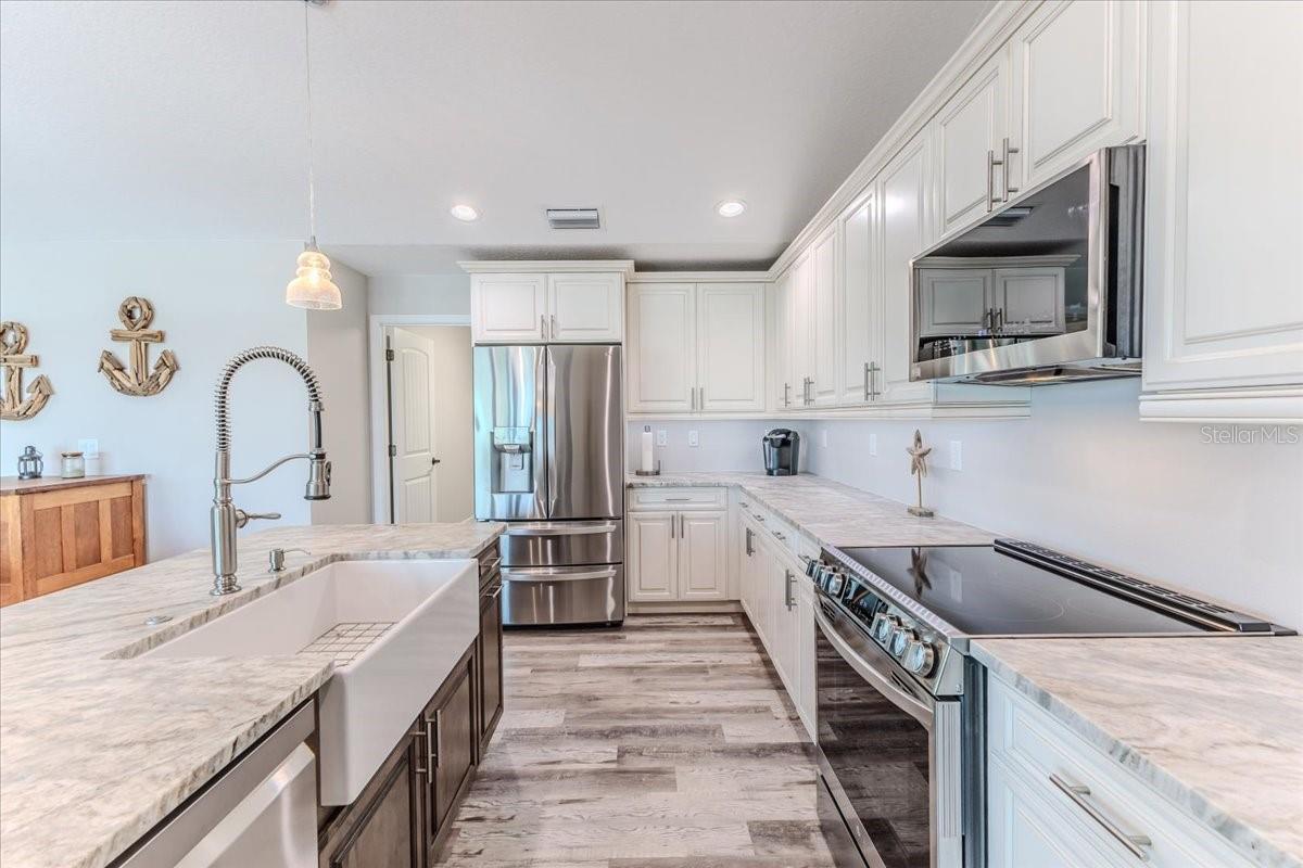 Stainless Steel Upgraded Appliances