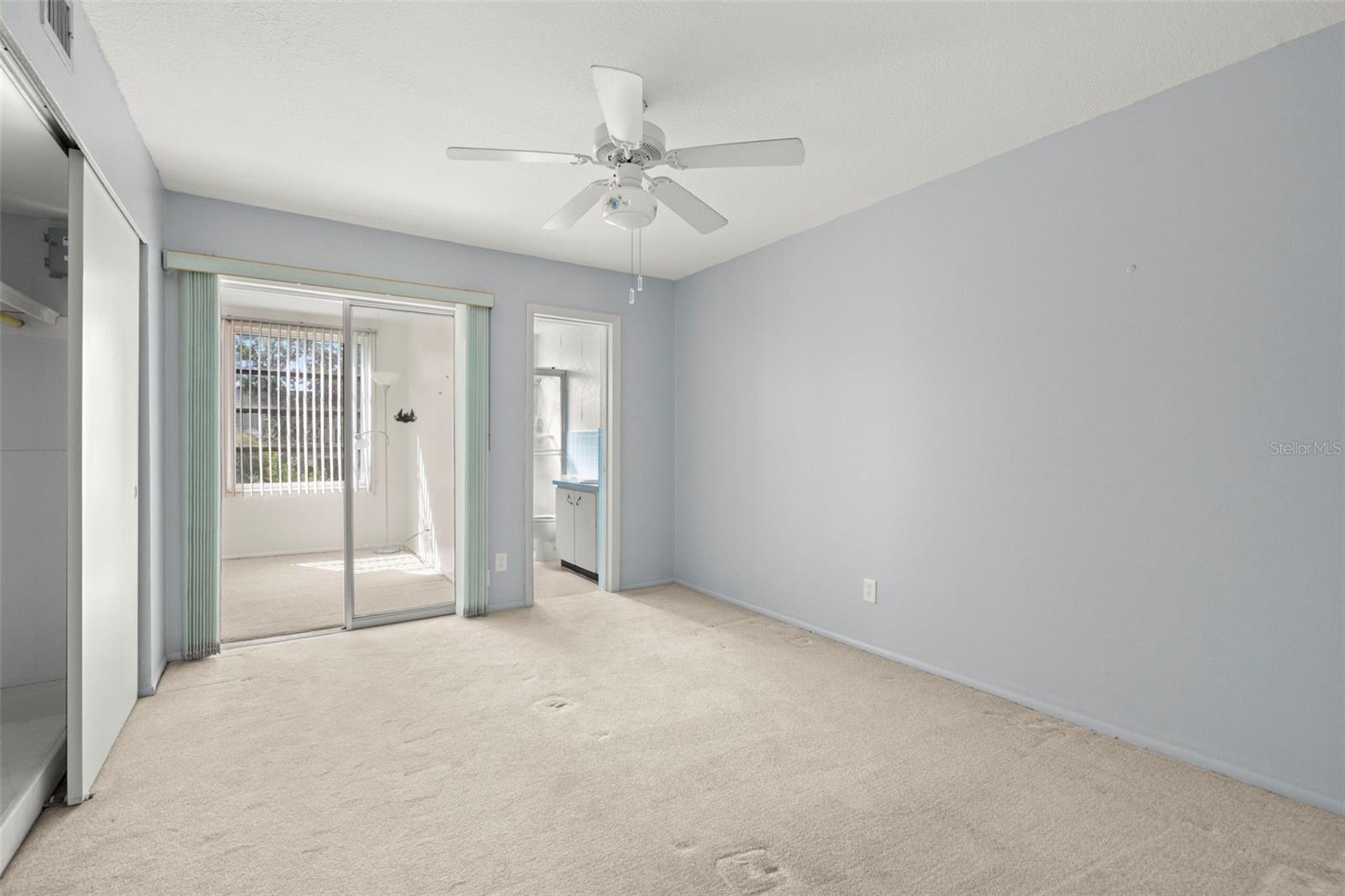 Master Bedroom with en-suite