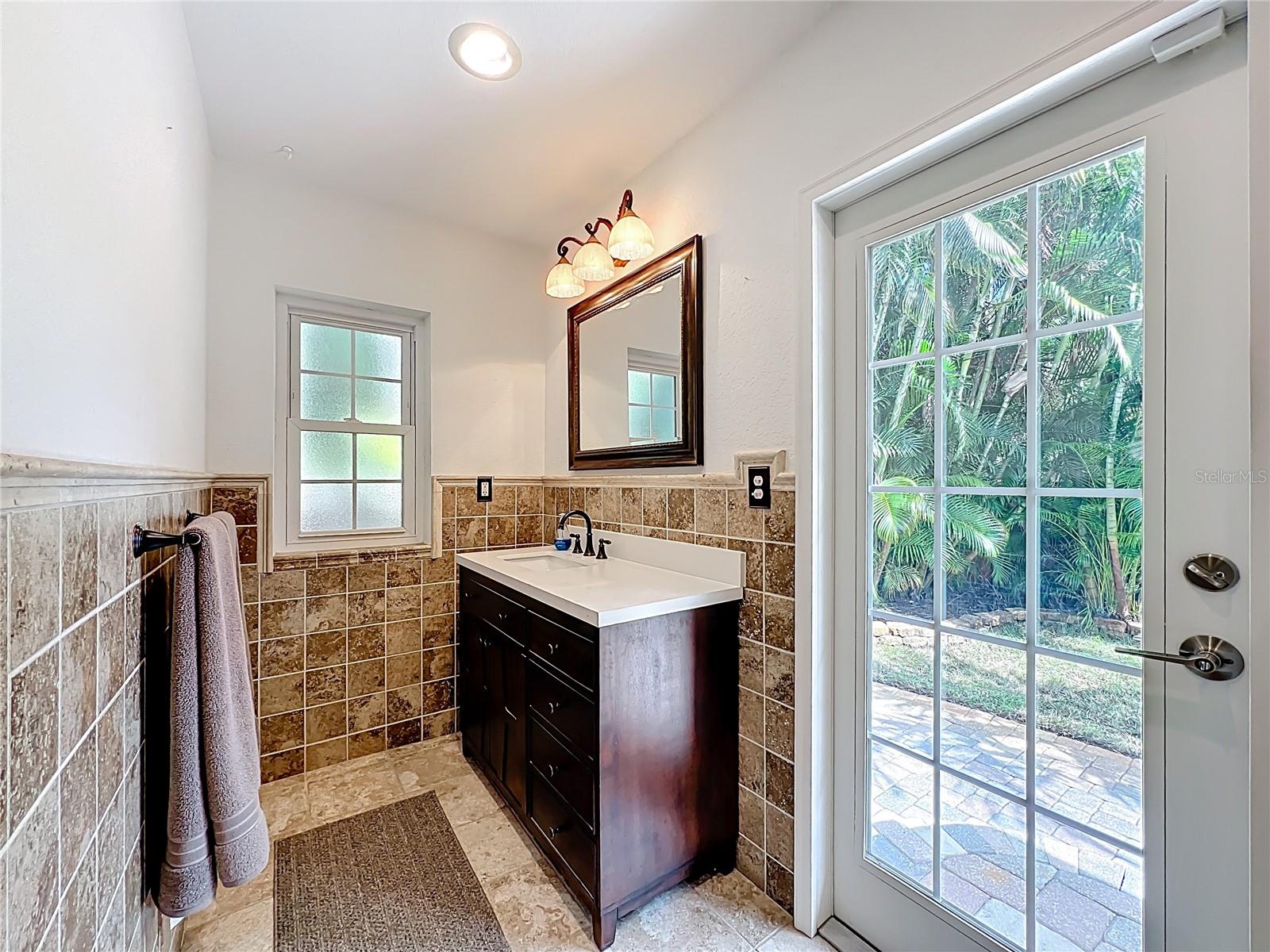 Primary bedroom bath