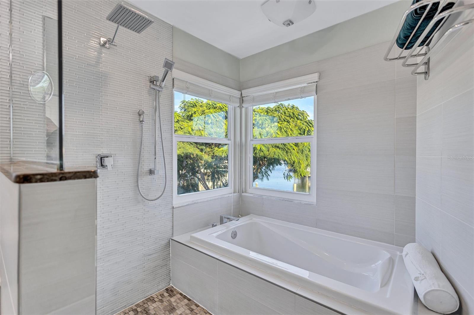 Water view from the garden tub