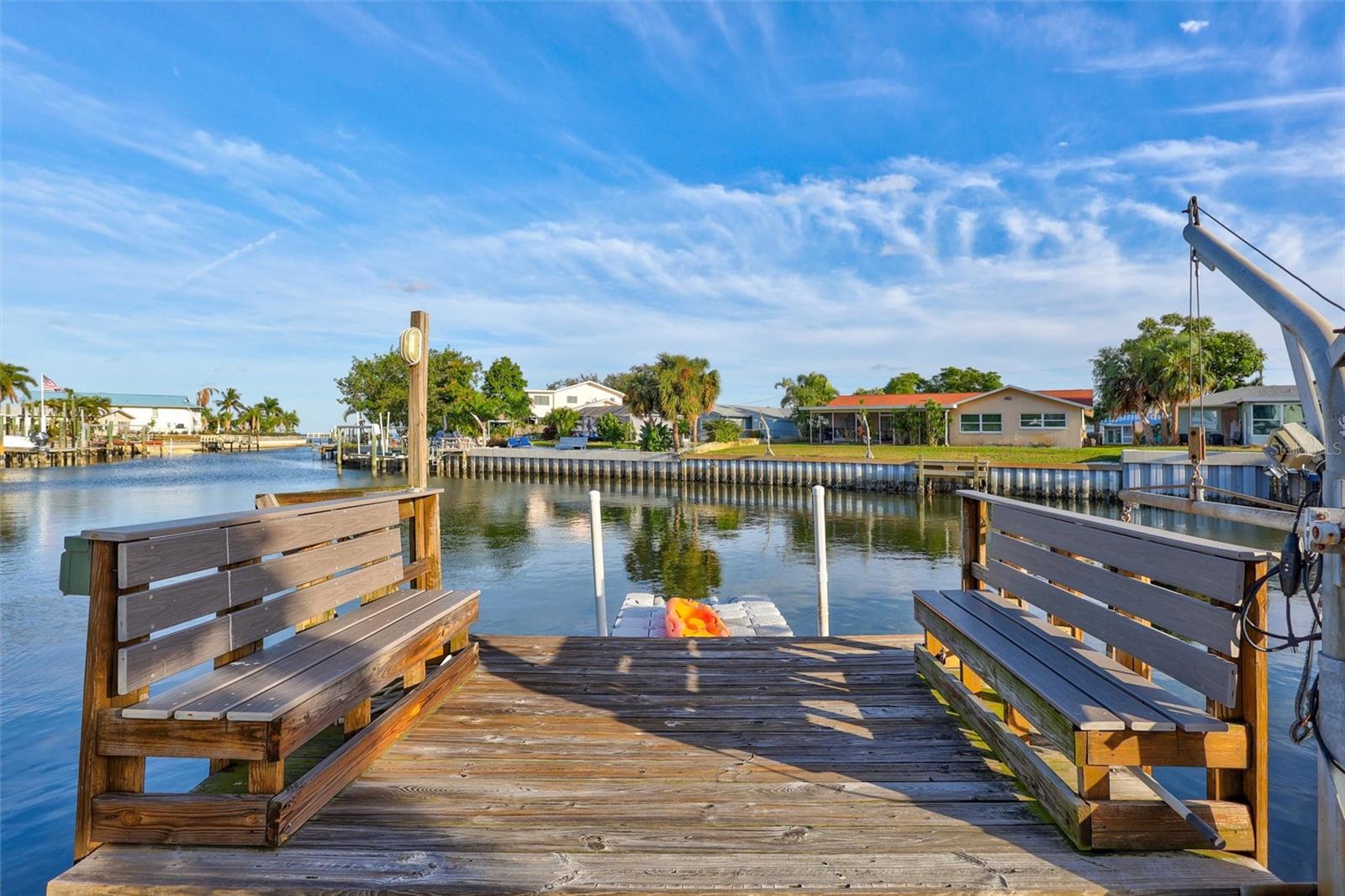 Davits for larger boats