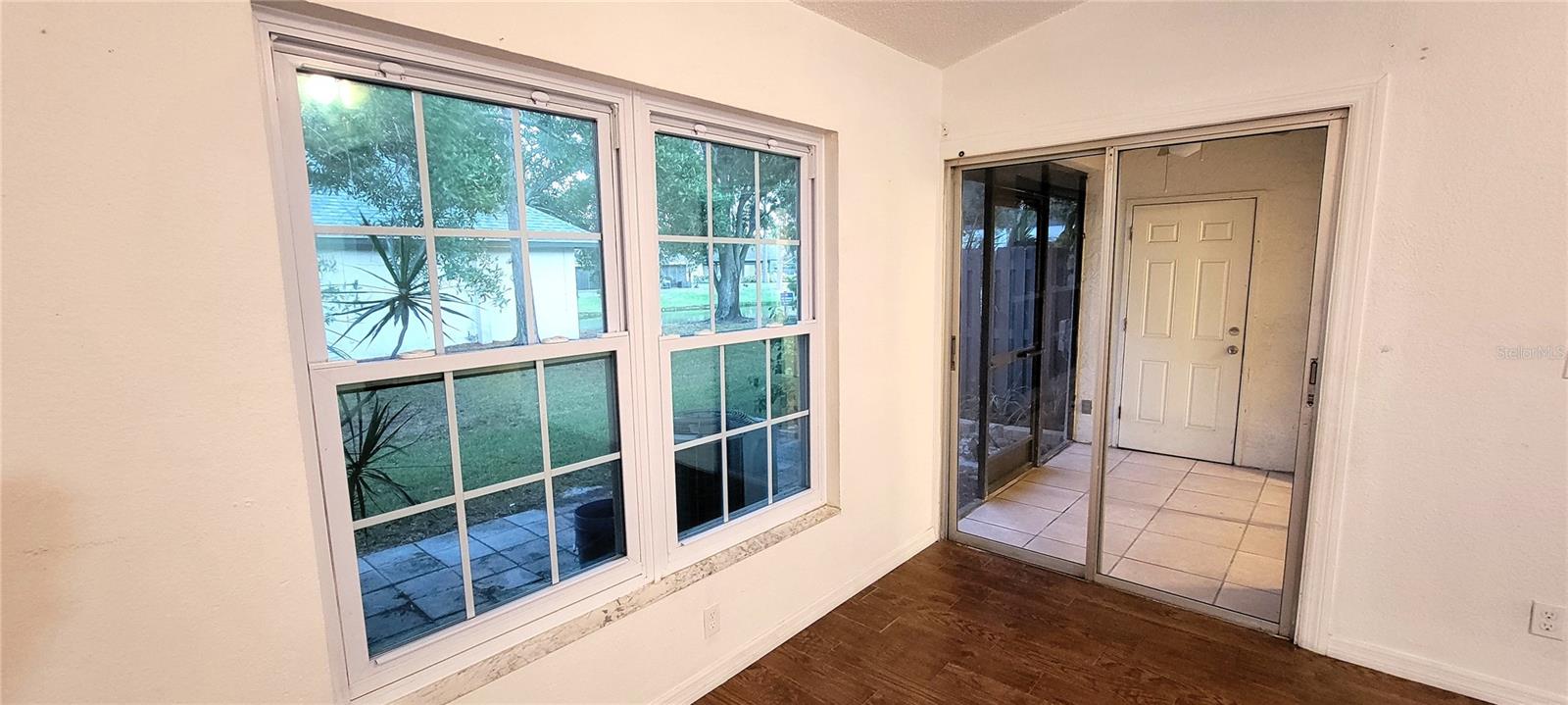 Hurricane Windows - Screened Porch