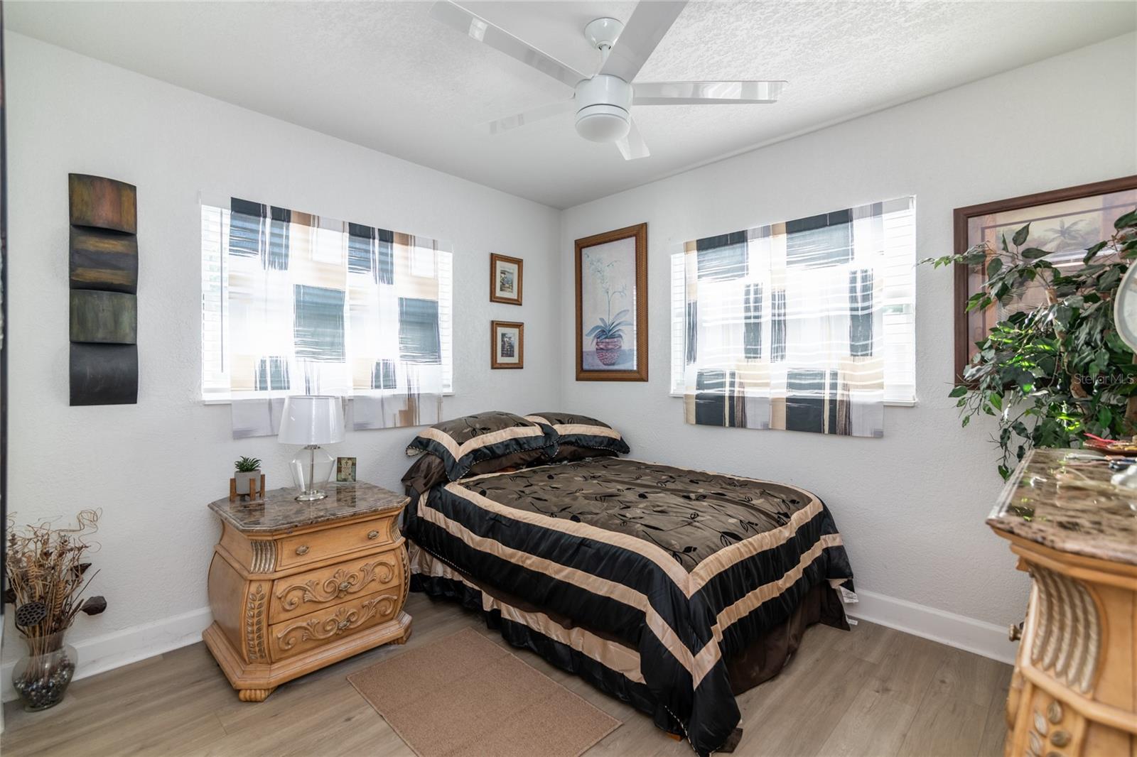 BEDROOM #2 IN TEH 2/1