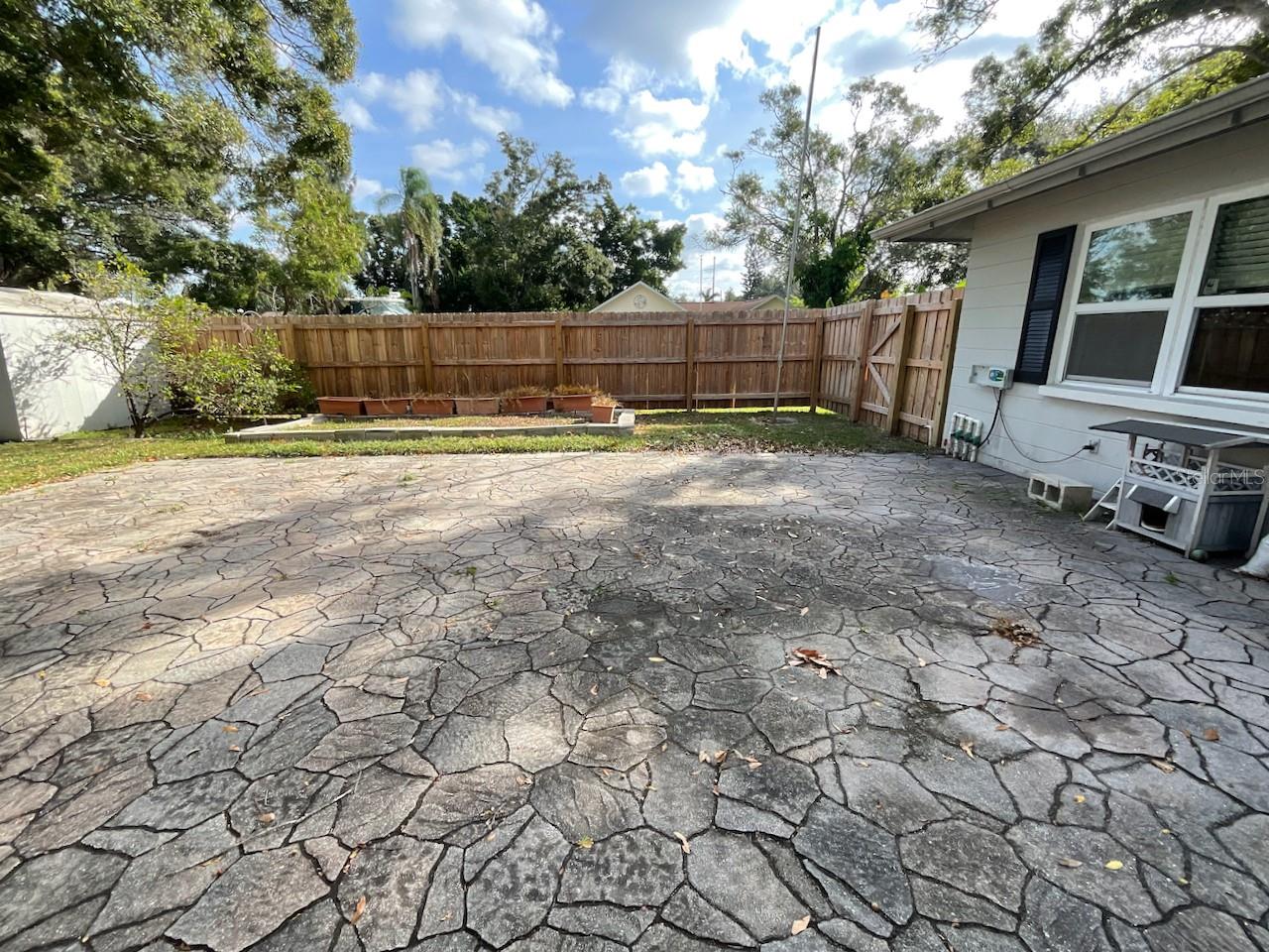 28-Patio entry from French door