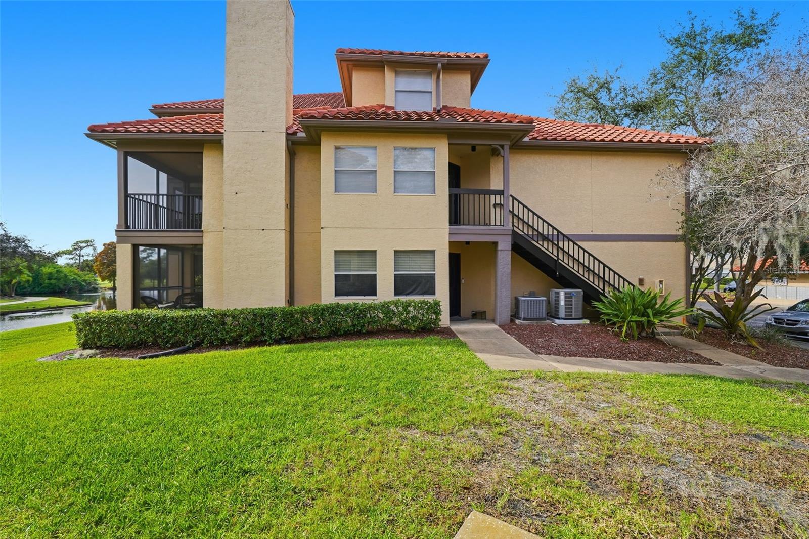 Audubon Condominiums At Feather Sound