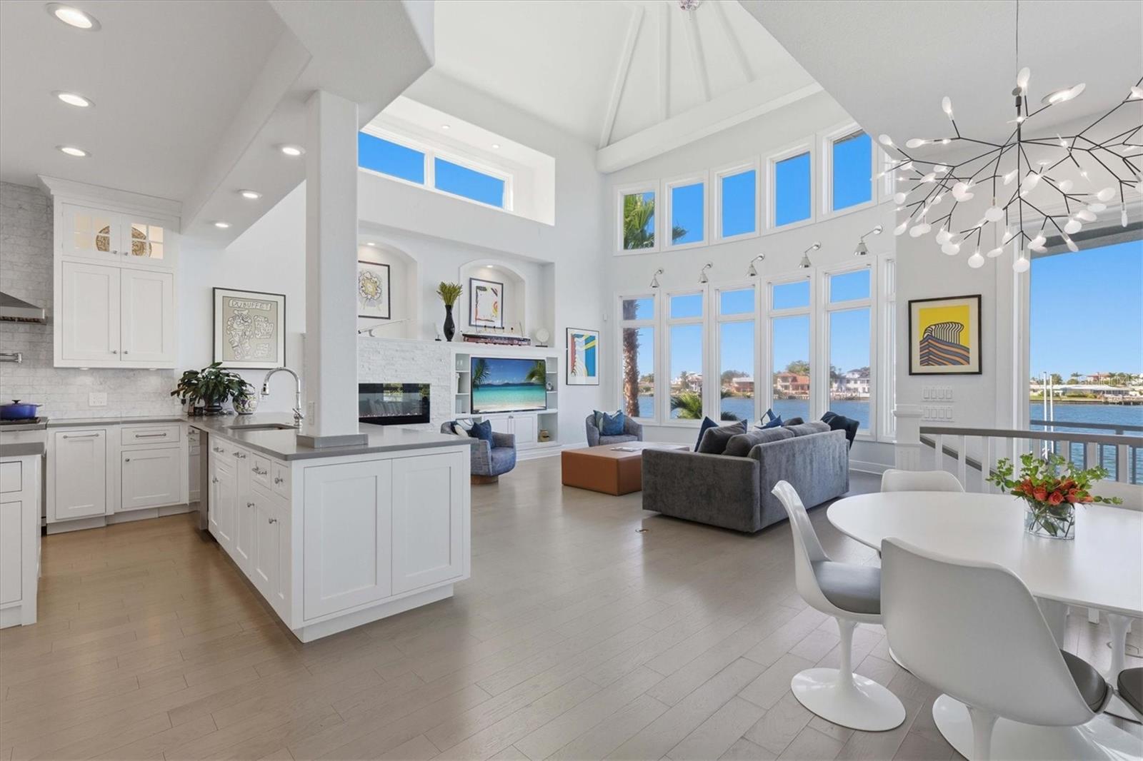 Kitchen, Breakfast, Family