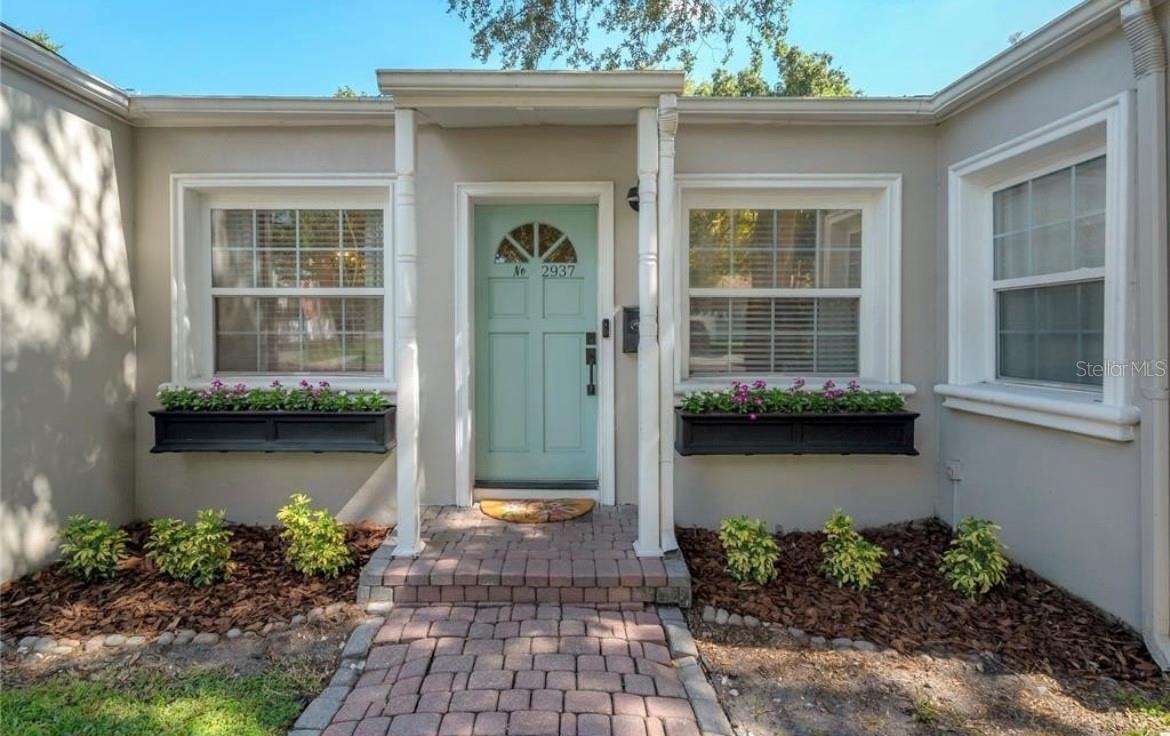 Welcome home to Bayshore Beautiful!