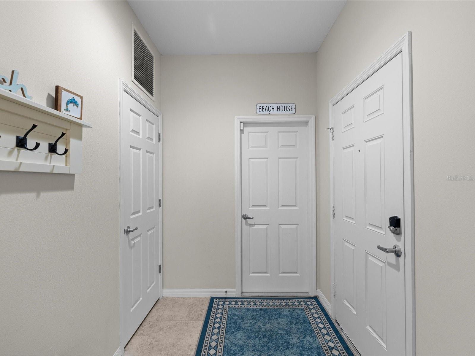 FRONT ENTRANCE/FOYER