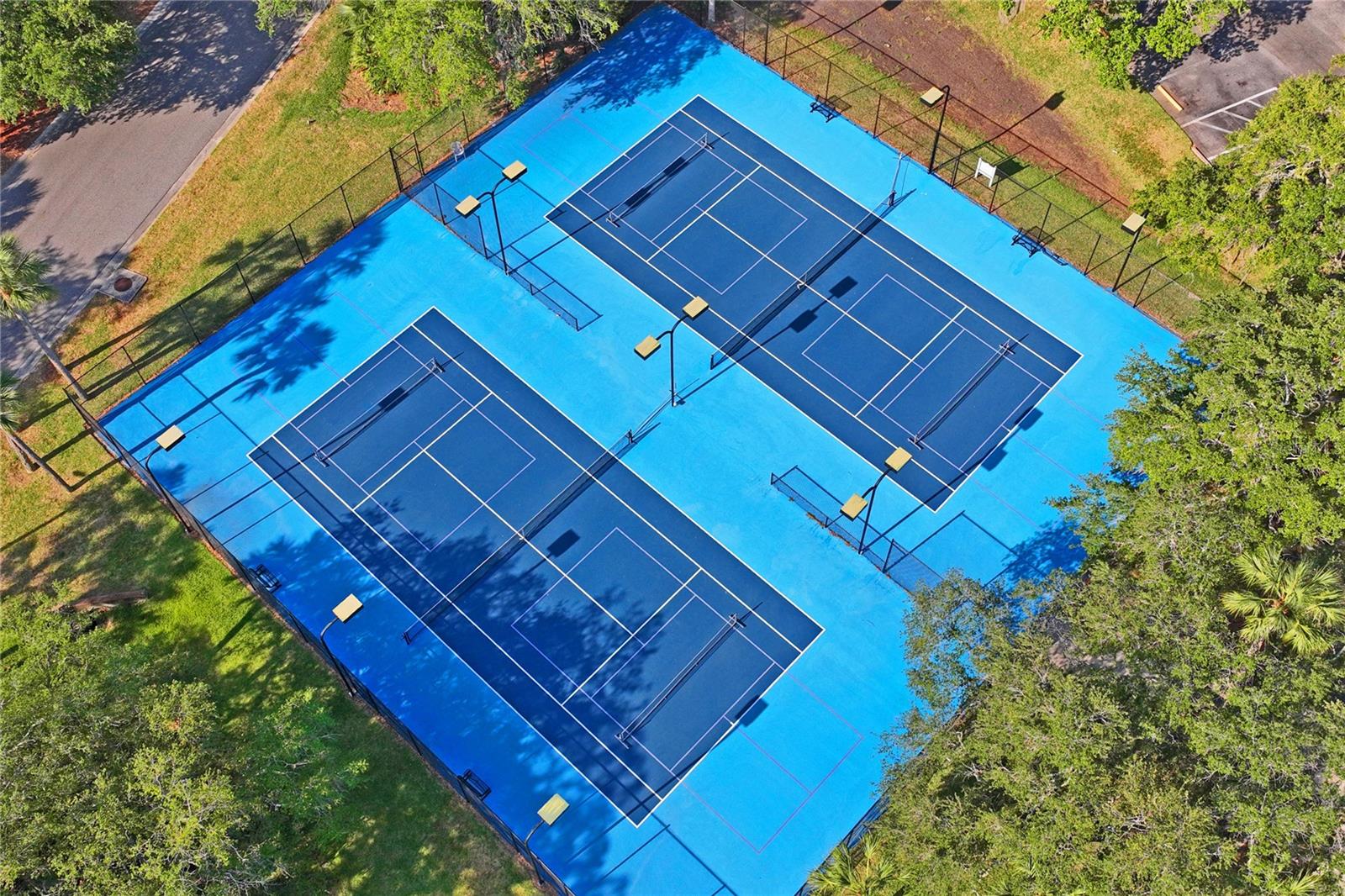 Private tennis