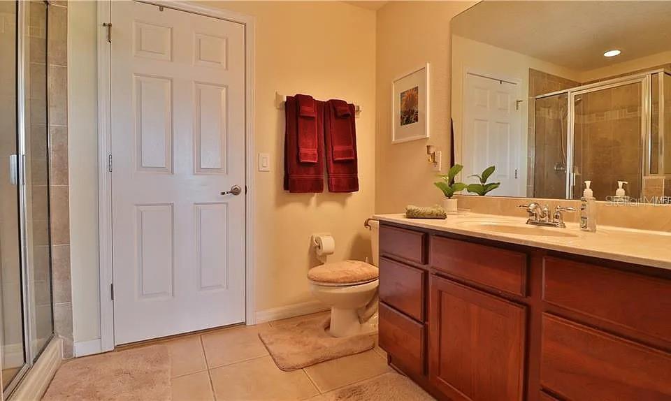 2nd Floor Primary Bathroom