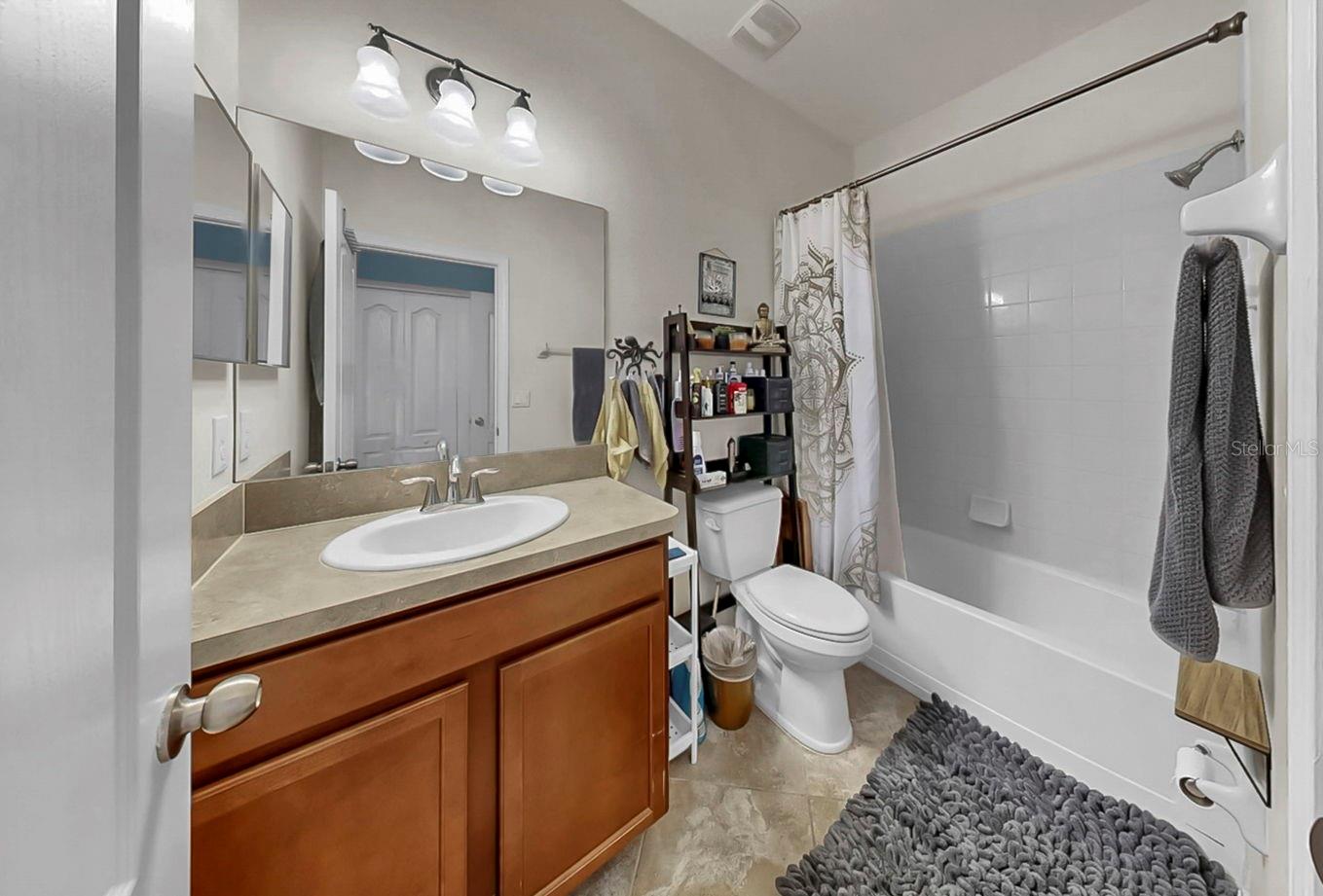Guest EnSuite Bathroom #3