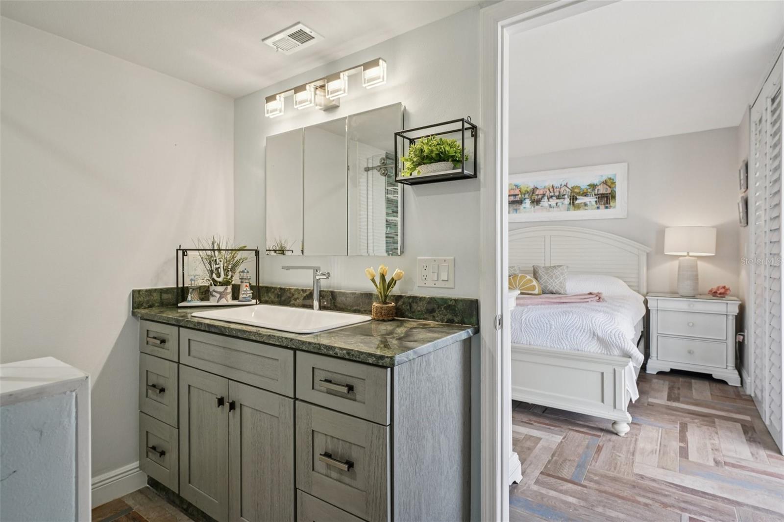 Primary Bedroom Ensuite