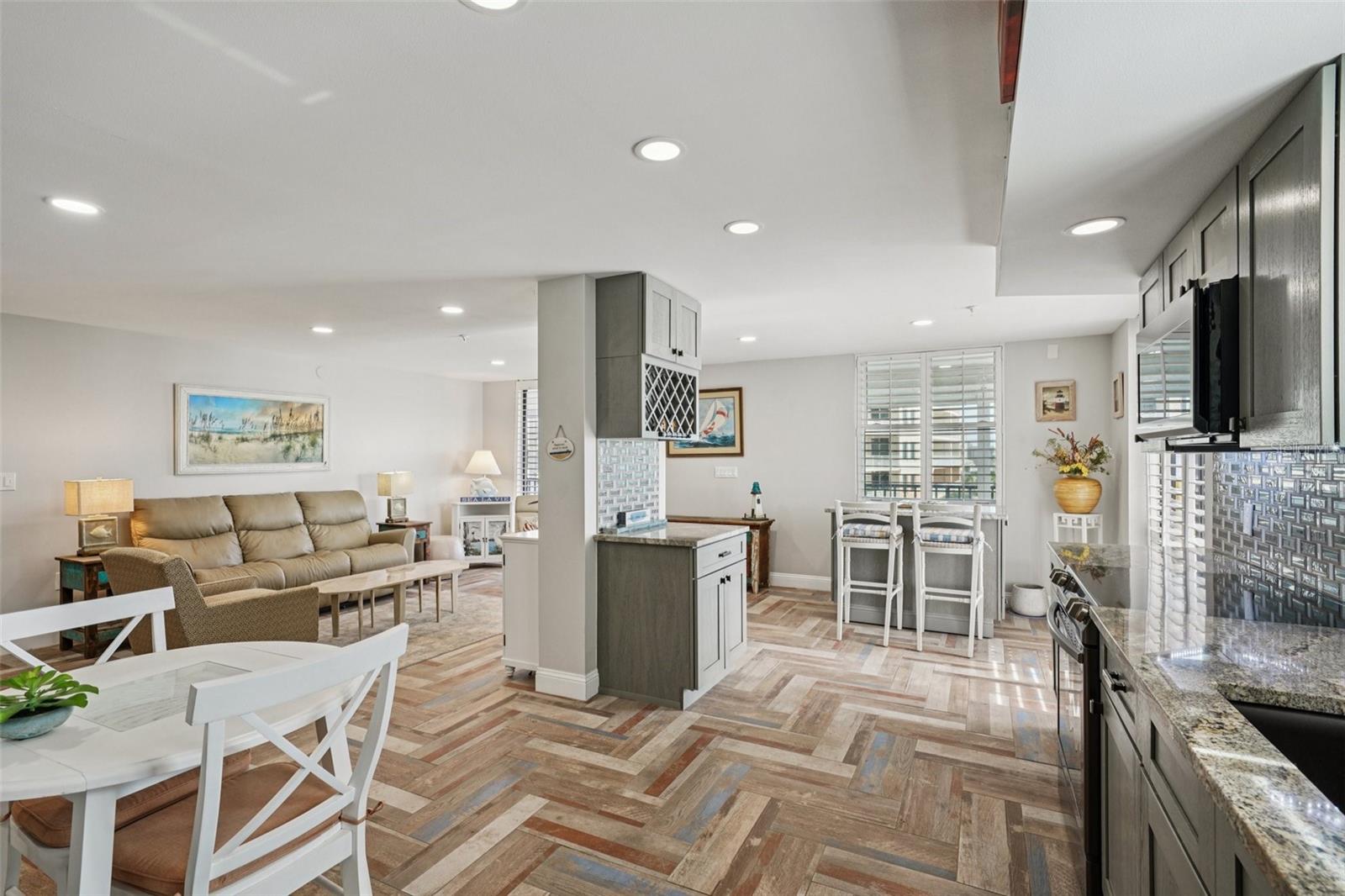 Beautiful Living and Entertaining Space