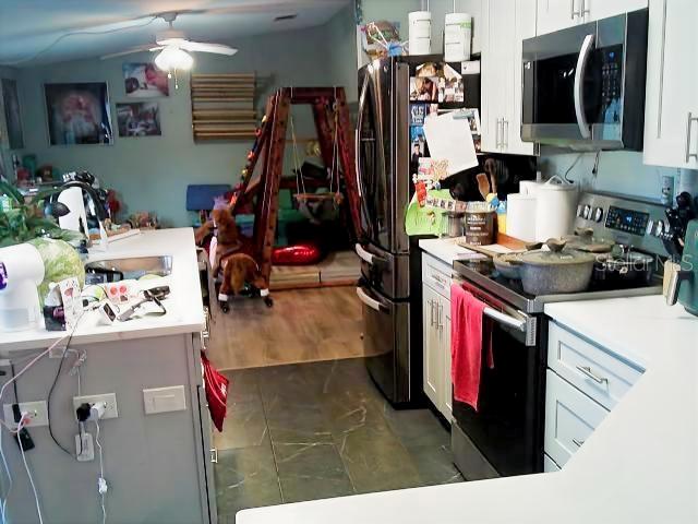 Kitchen to Family Room