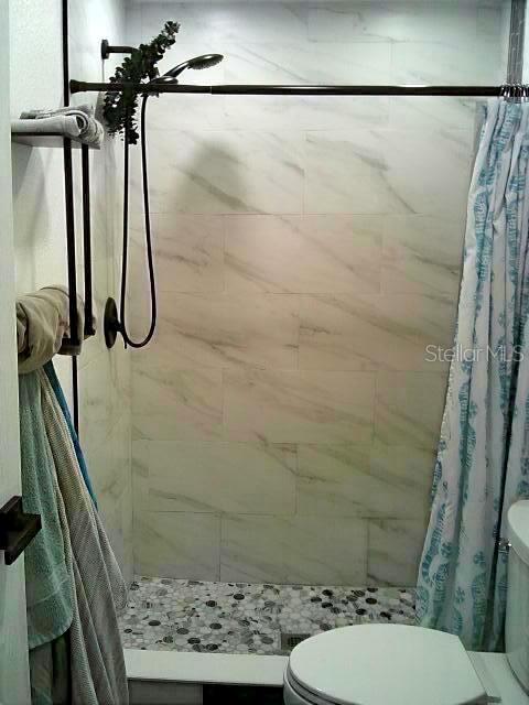 Full Bathroom Shower