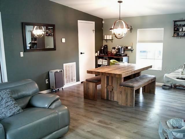 Living room to Dining Room