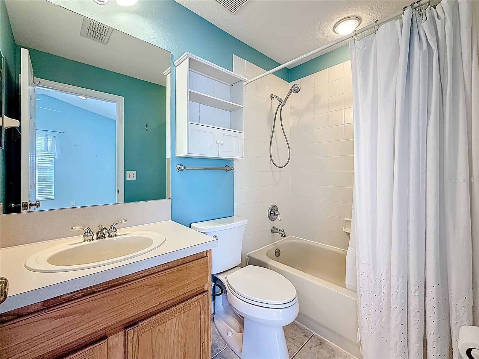 2nd bedroom bathroom