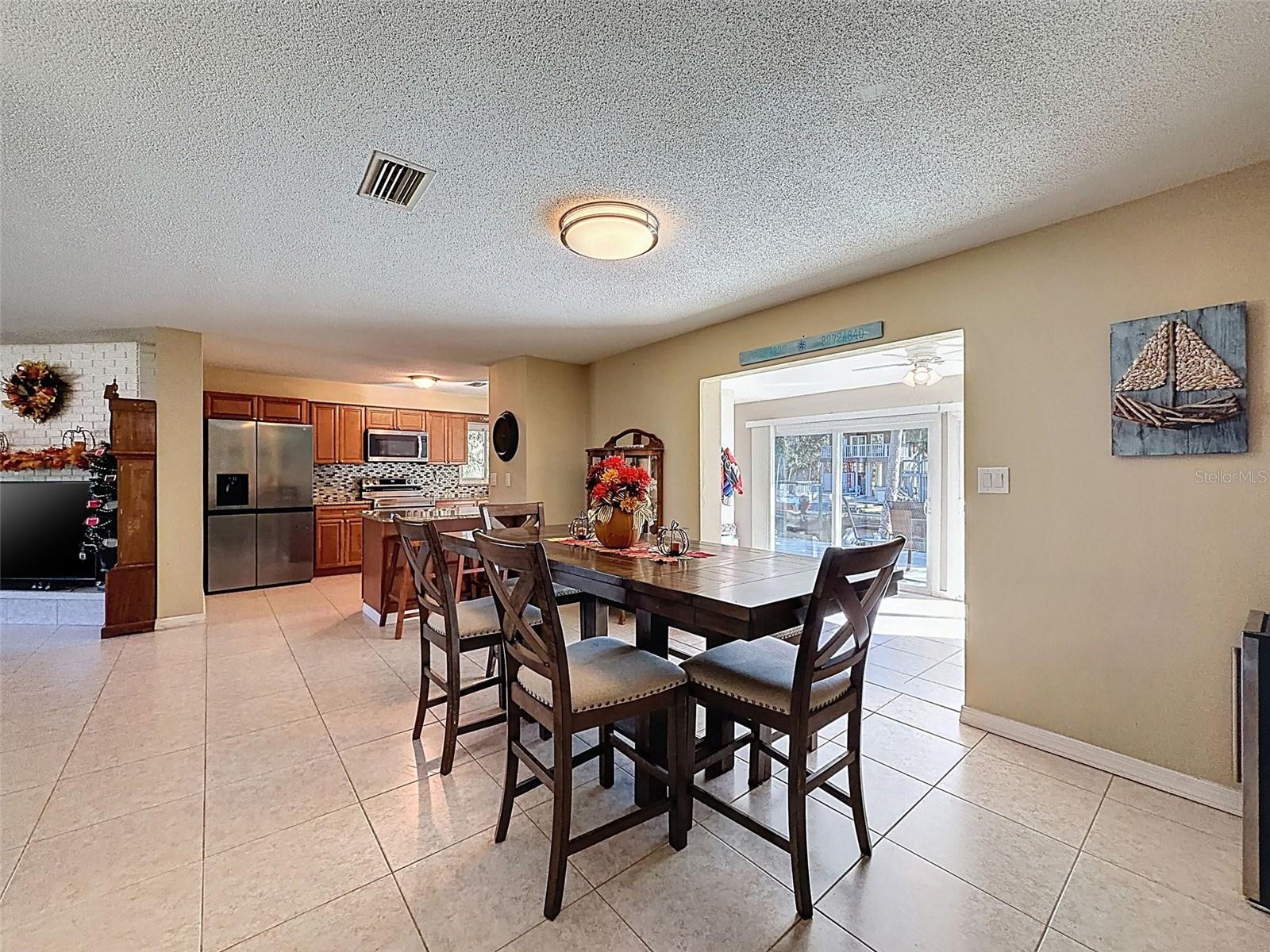 Spacious dining area has a waterview