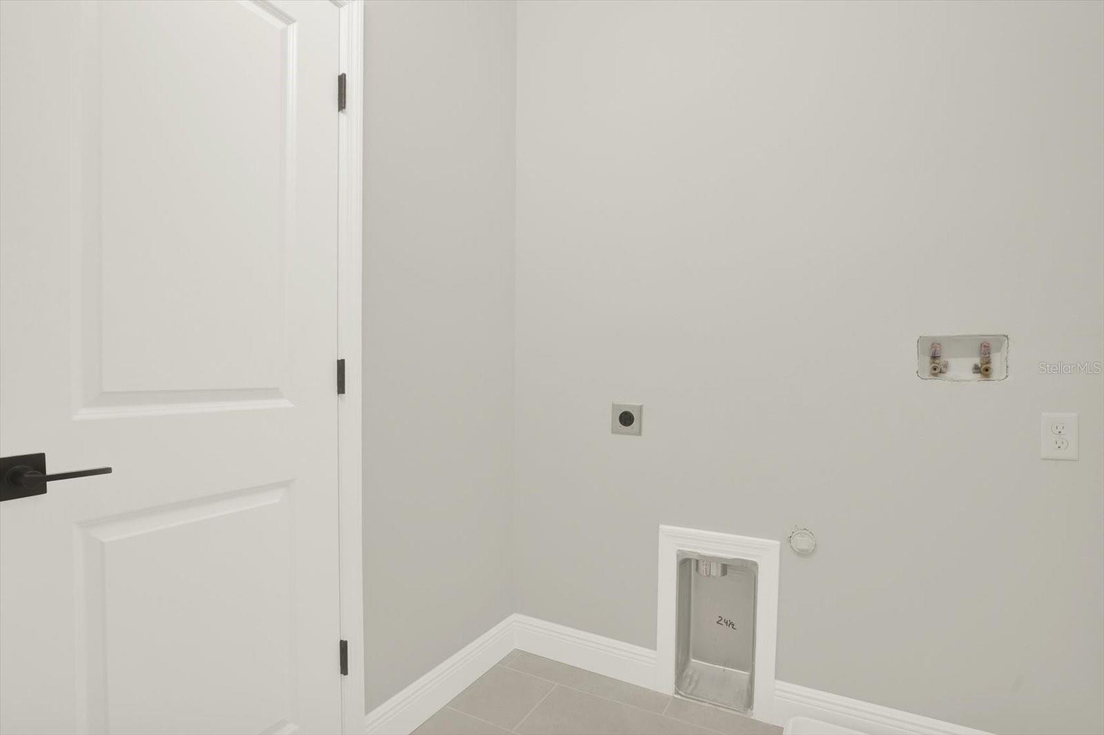 Laundry Area- 2nd floor