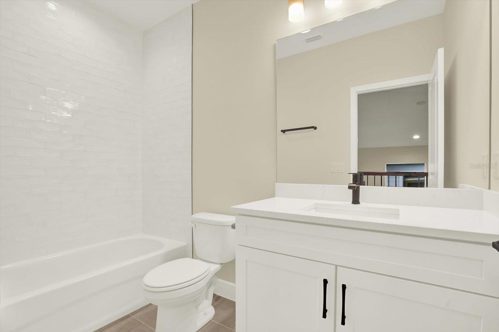 Hall Bath- 2nd floor