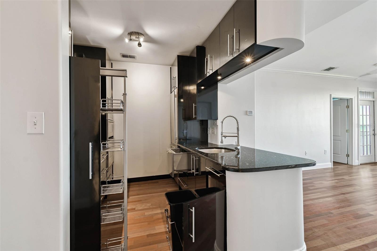 Gourmet Chef's Kitchen