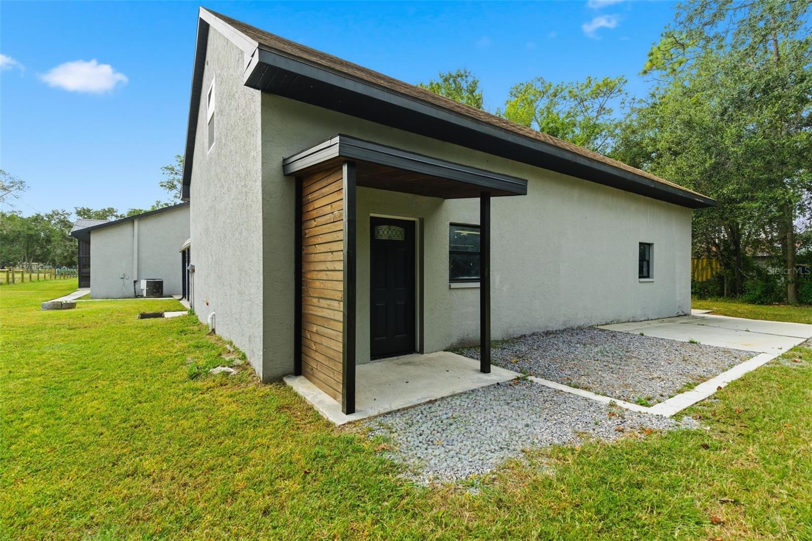 Apartment Private Entrance