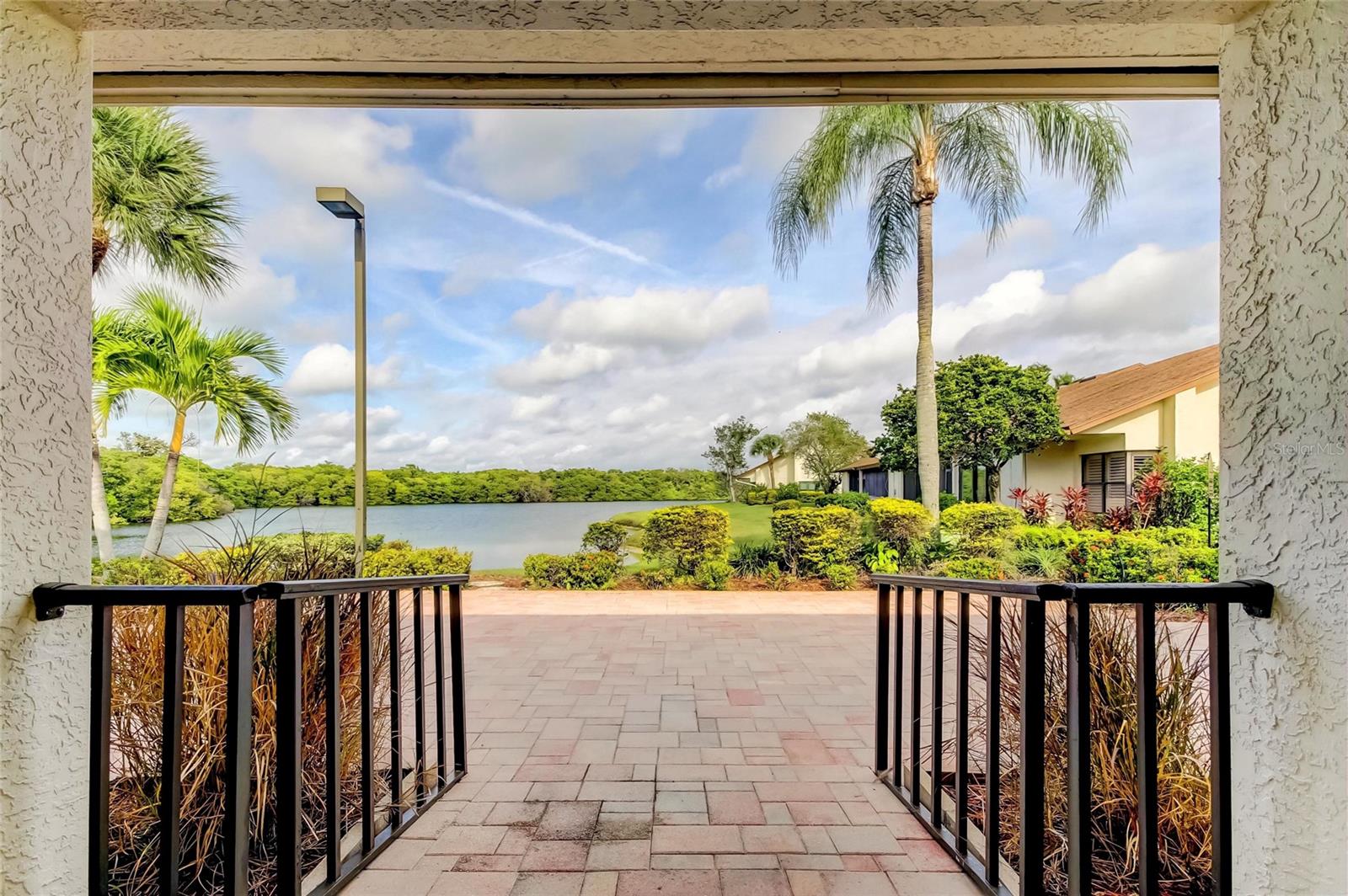 Clubhouse Outdoor Seating