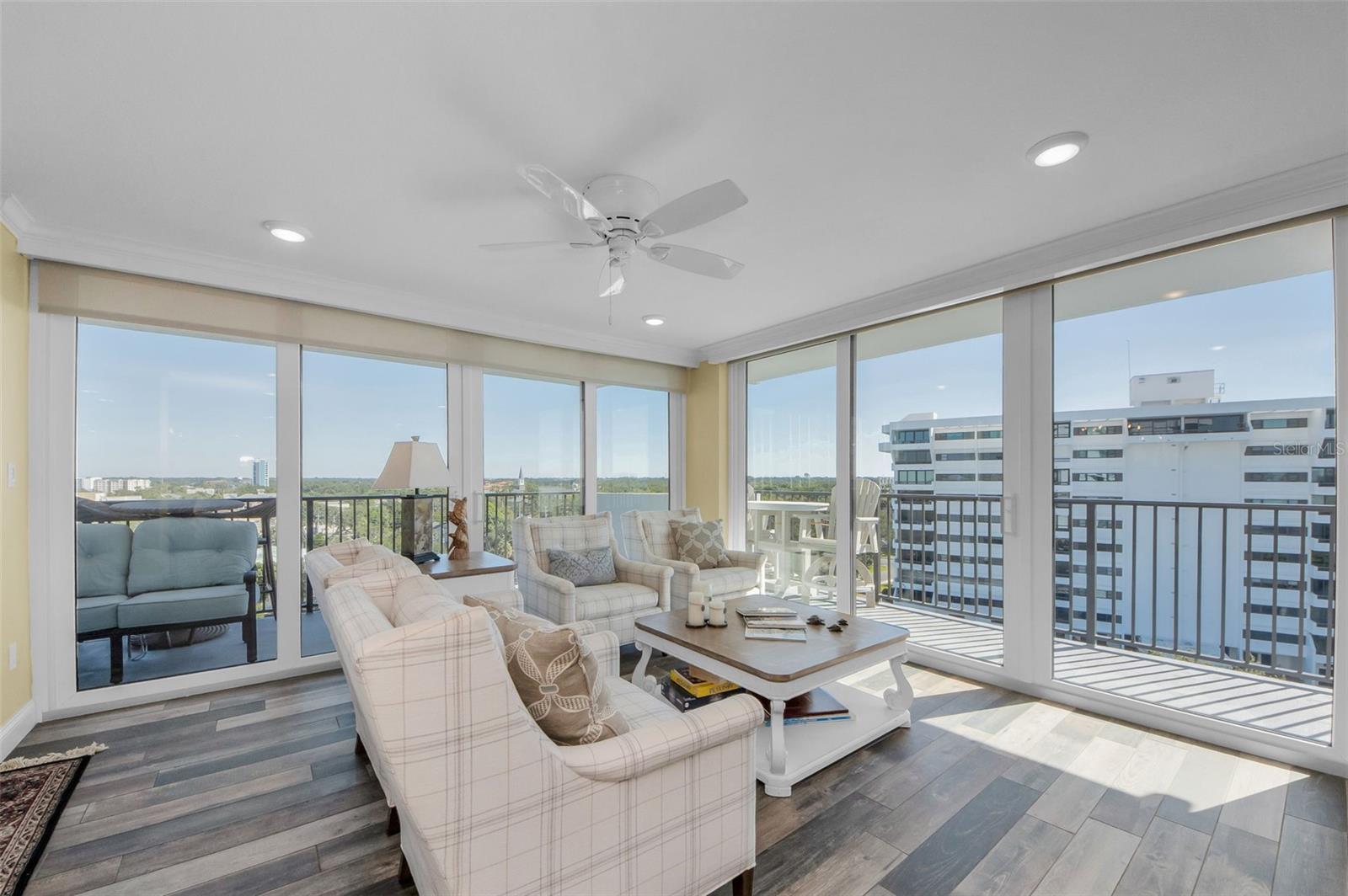 City views and amazing water views!