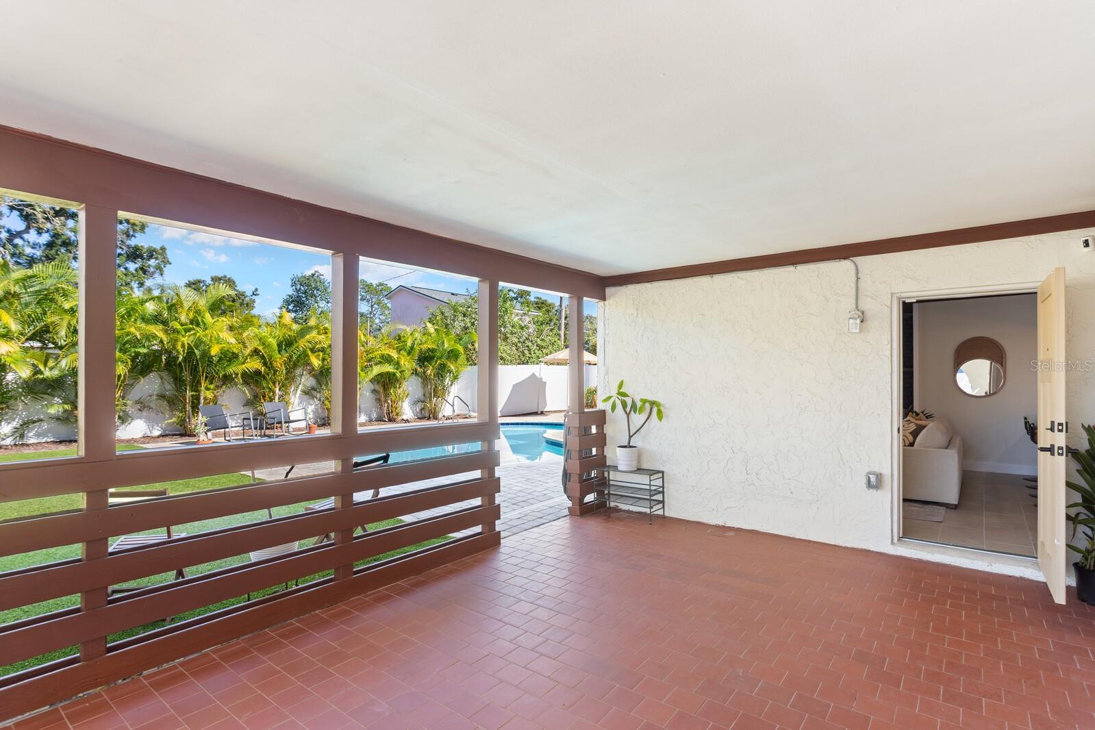 Covered Patio/Carport
