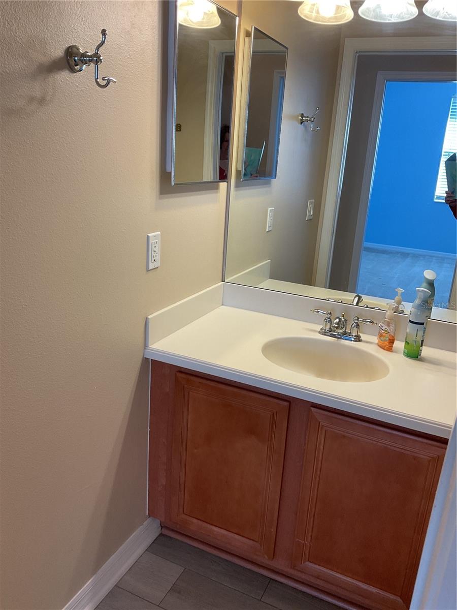 GUEST BATHROOM