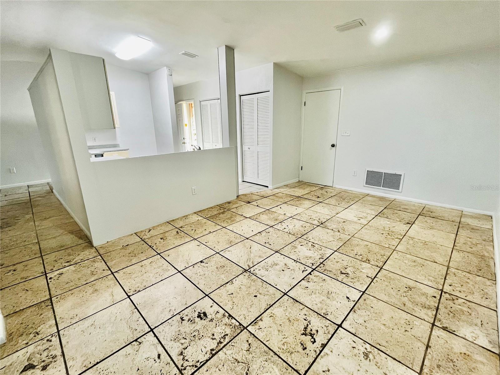 DINING ROOM/KITCHEN VIEW