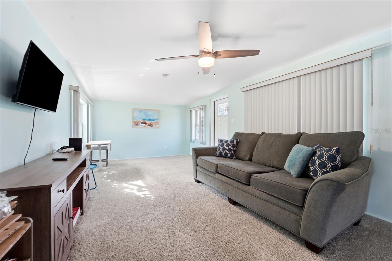 Home comes fully furnished if desired.