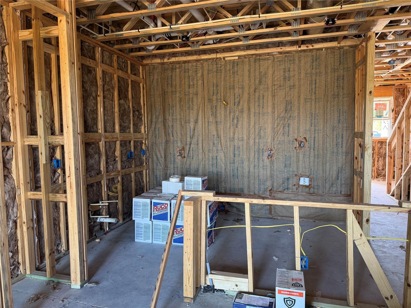 Sophisticated Kitchen with a large central Kitchen Island