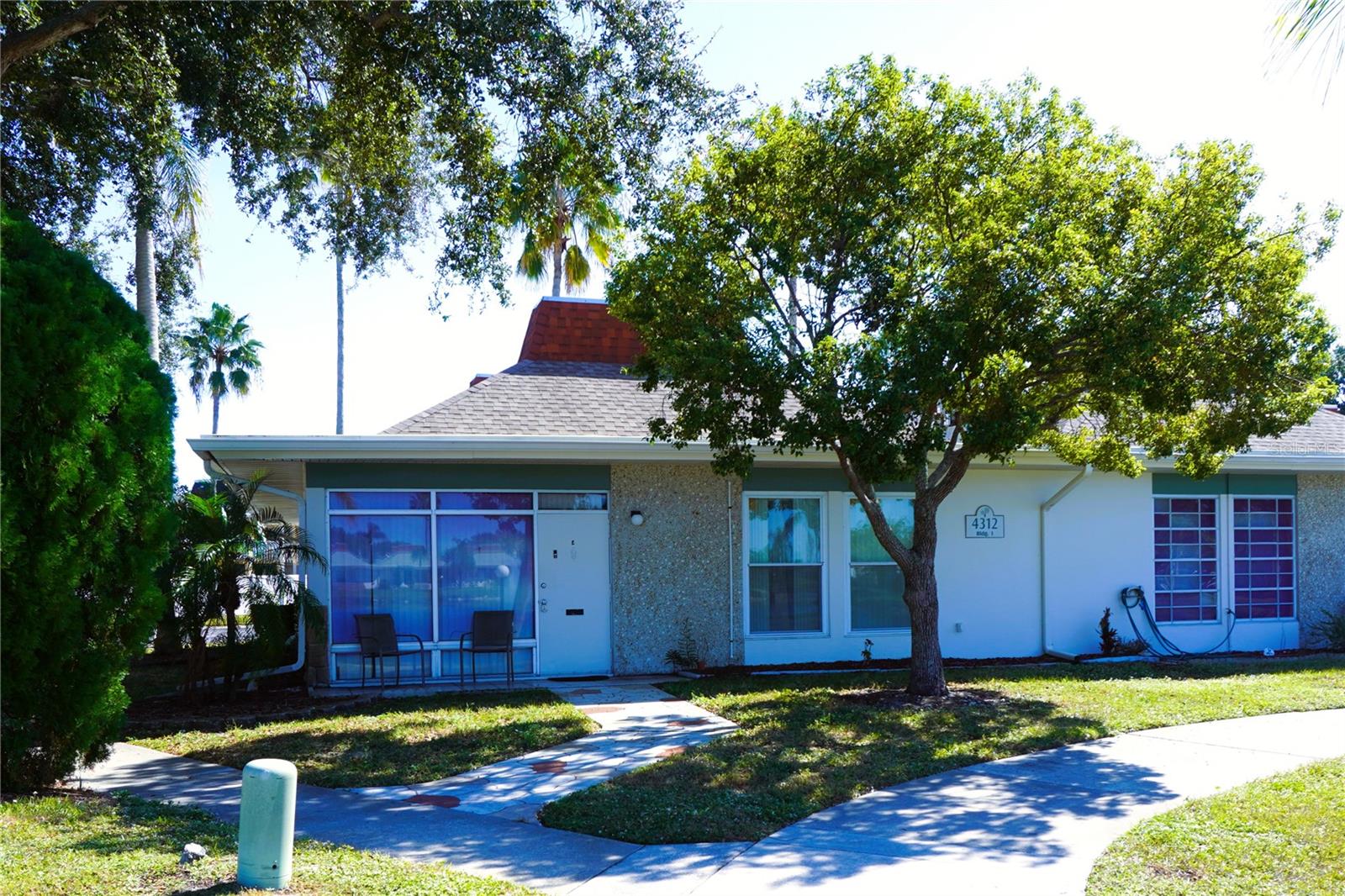 4312 Tahitian Gardens unit E