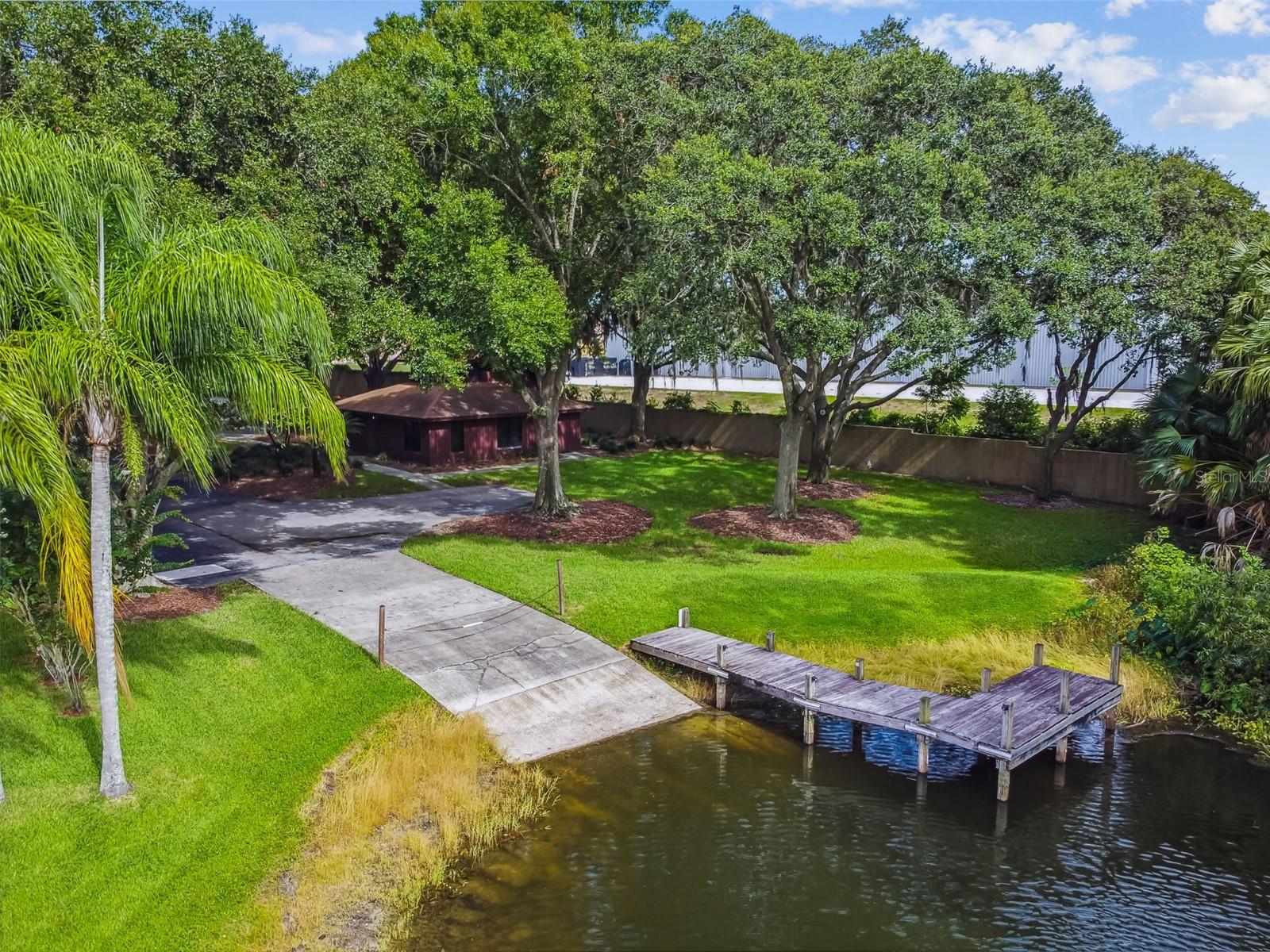 Lake Parker Estates features a boat ramp so you can have access to 90-acre ski Lake Ann