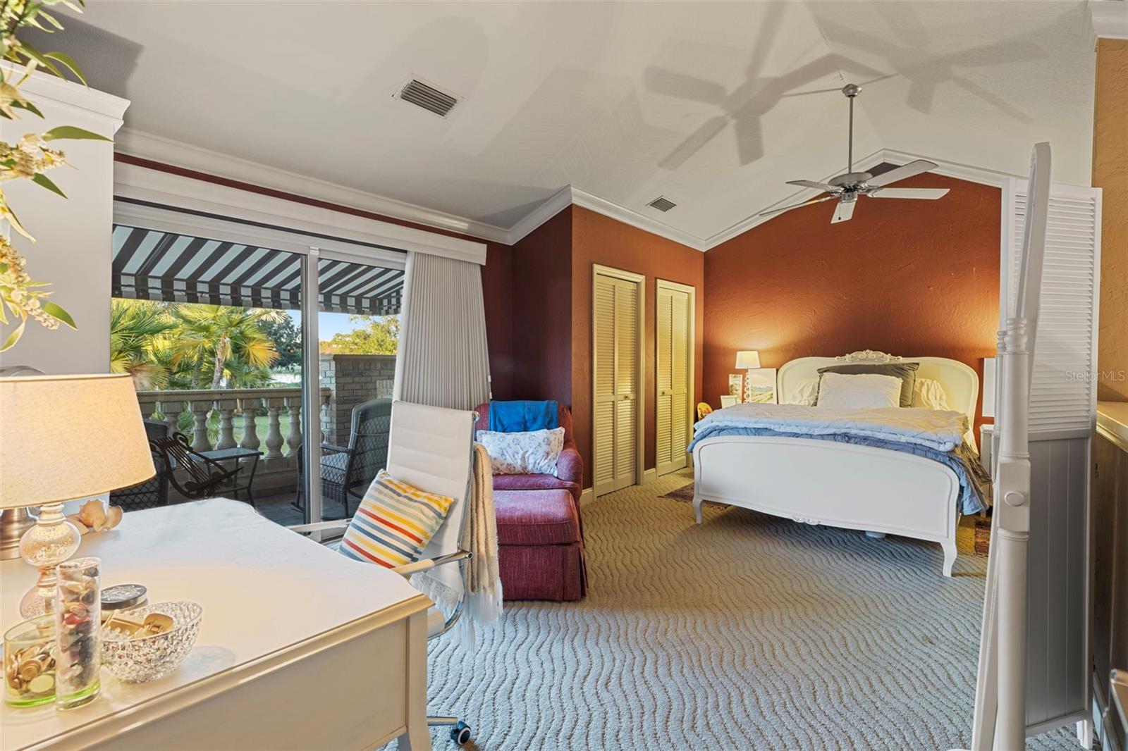 2 guest house bedroom overlooking pool