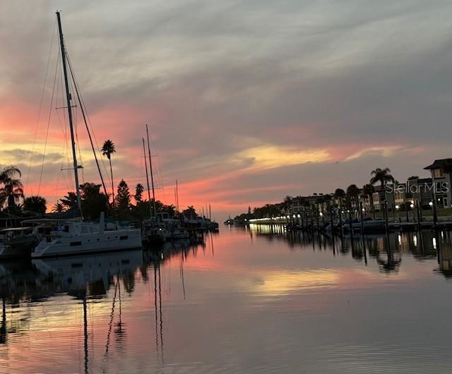 Welcome to your Gulf Access CHANNEL - enjoy this every night!