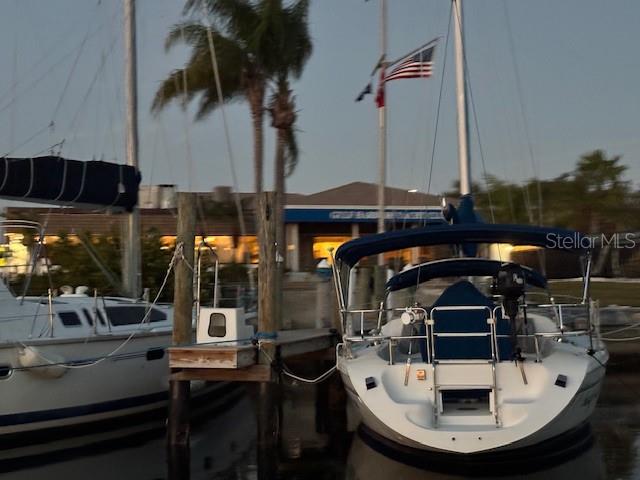 Gulf Harbors Yacht Club is an optional club to join.